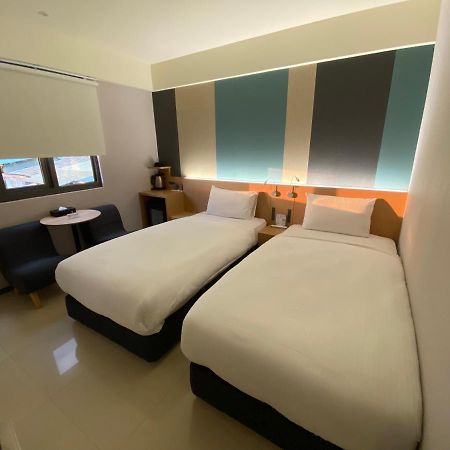 Fu Kuang Hotel Pingtung Экстерьер фото