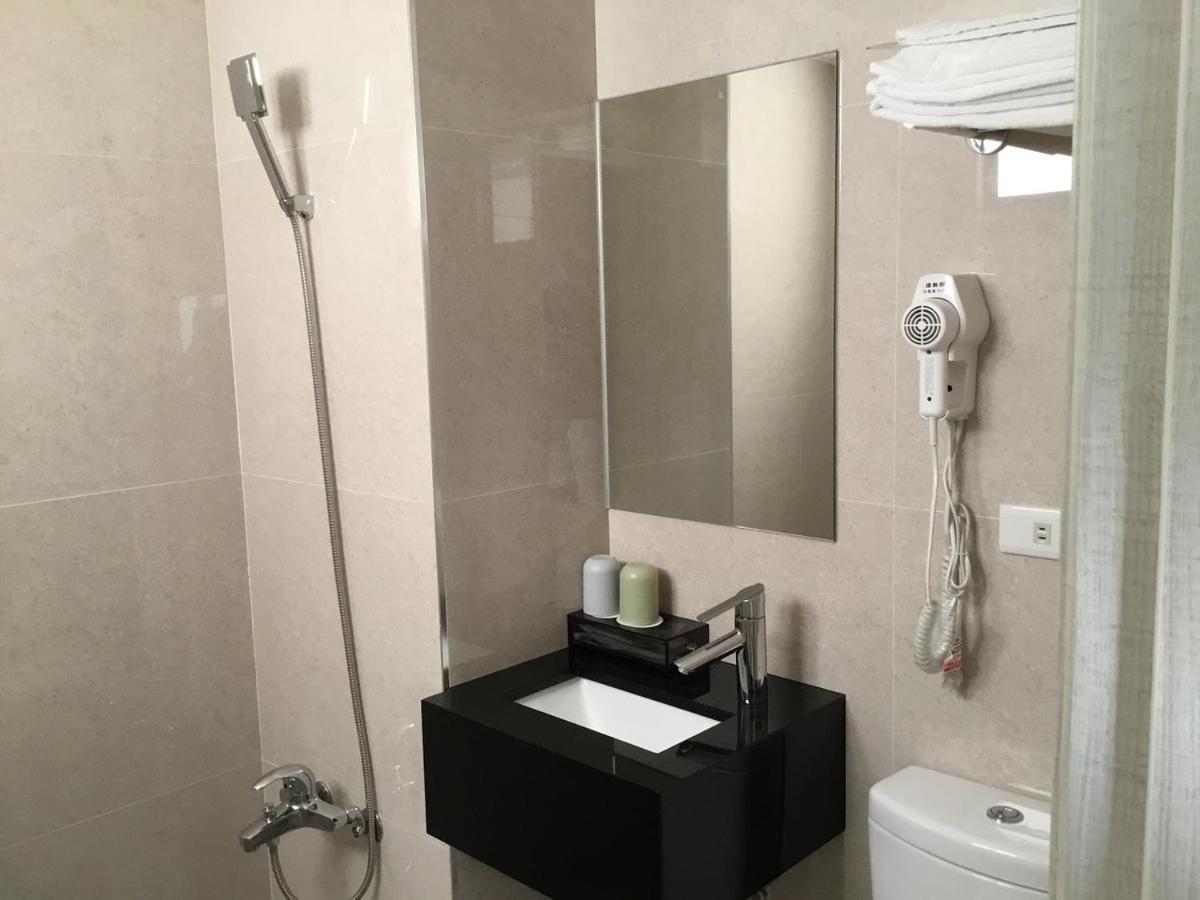 Fu Kuang Hotel Pingtung Экстерьер фото